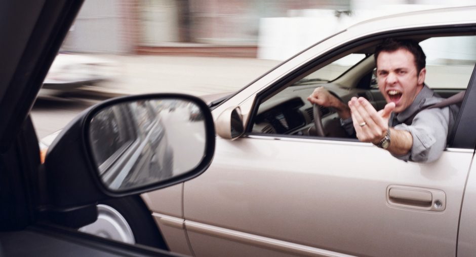 Más de 2,5 millones de conductores reconocen tener un comportamiento “altamente agresivo” 