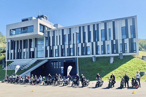 Asturias. Éxito del curso de especialización en la enseñanza de la conducción de motocicletas