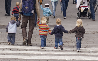 El 38% de los atropellos a menores se debe una imprudencia peatonal