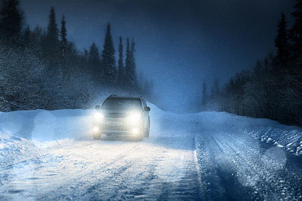 Consejos de Fundación CNAE para conducir con nieve o hielo